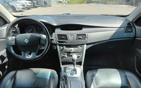 Renault Latitude I, 2010 год, 825 000 рублей, 17 фотография