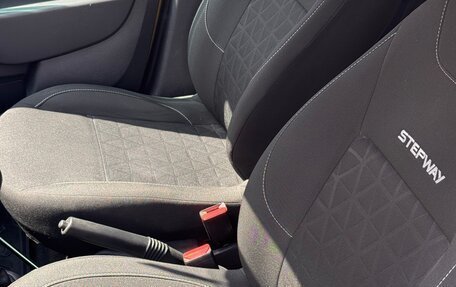 Renault Sandero II рестайлинг, 2018 год, 1 030 000 рублей, 13 фотография