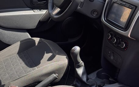 Renault Sandero II рестайлинг, 2018 год, 1 030 000 рублей, 15 фотография