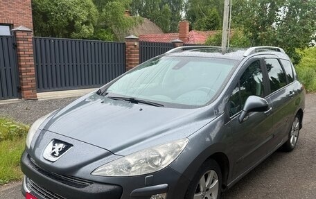 Peugeot 308 II, 2010 год, 525 000 рублей, 2 фотография