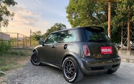 MINI Hatch, 2006 год, 1 180 000 рублей, 2 фотография