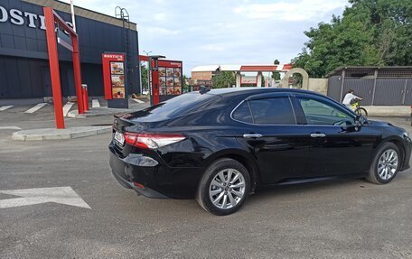 Toyota Camry, 2019 год, 2 290 000 рублей, 5 фотография
