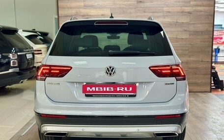 Volkswagen Tiguan II, 2019 год, 2 720 000 рублей, 9 фотография