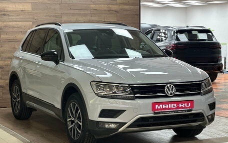 Volkswagen Tiguan II, 2019 год, 2 720 000 рублей, 5 фотография