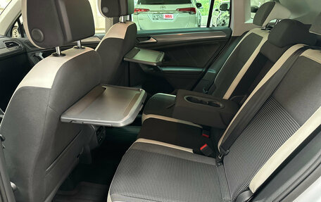 Volkswagen Tiguan II, 2019 год, 2 720 000 рублей, 35 фотография
