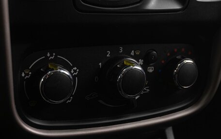 Renault Duster I рестайлинг, 2014 год, 969 000 рублей, 12 фотография
