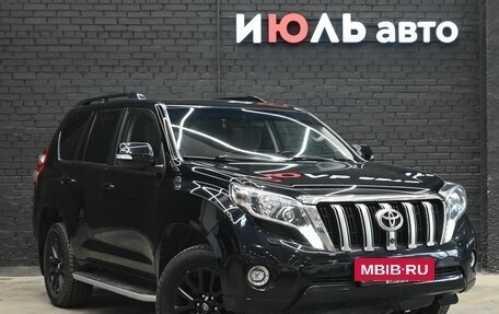 Toyota Land Cruiser Prado 150 рестайлинг 2, 2017 год, 4 350 000 рублей, 3 фотография
