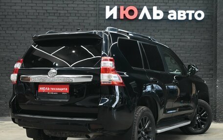 Toyota Land Cruiser Prado 150 рестайлинг 2, 2017 год, 4 350 000 рублей, 7 фотография