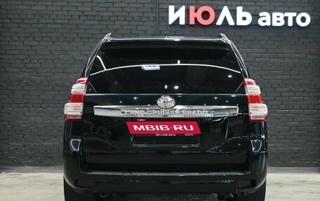 Toyota Land Cruiser Prado 150 рестайлинг 2, 2017 год, 4 350 000 рублей, 5 фотография