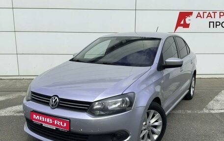 Volkswagen Polo VI (EU Market), 2014 год, 790 000 рублей, 1 фотография