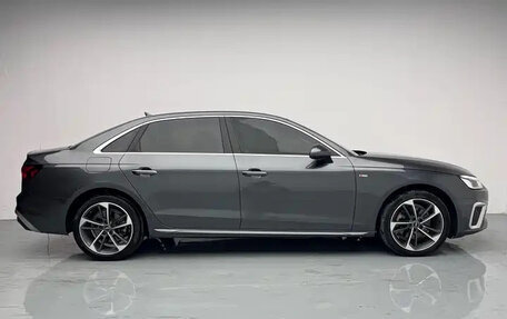 Audi A4, 2023 год, 2 380 000 рублей, 8 фотография