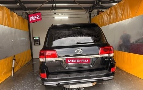 Toyota Land Cruiser 200, 2015 год, 4 300 000 рублей, 5 фотография