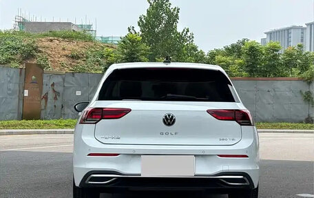 Volkswagen Golf VIII, 2021 год, 1 900 000 рублей, 4 фотография