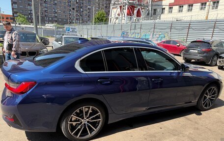 BMW 3 серия, 2020 год, 3 850 000 рублей, 3 фотография