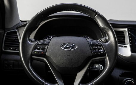 Hyundai Tucson III, 2017 год, 1 890 000 рублей, 18 фотография