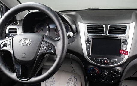 Hyundai Solaris II рестайлинг, 2016 год, 749 000 рублей, 9 фотография