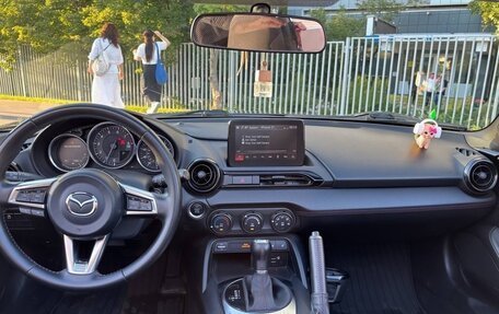 Mazda MX-5, 2018 год, 2 800 000 рублей, 9 фотография