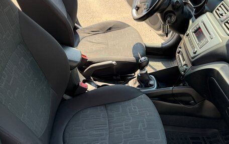 KIA Rio III рестайлинг, 2015 год, 1 050 000 рублей, 9 фотография