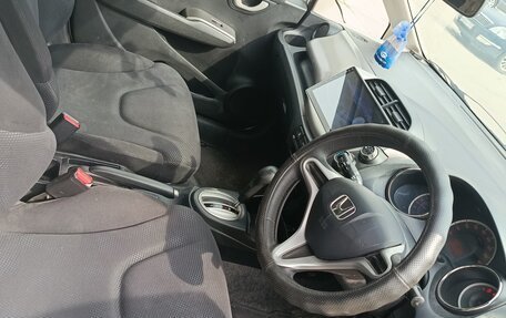 Honda Fit III, 2011 год, 770 000 рублей, 5 фотография