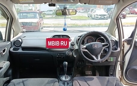 Honda Fit III, 2011 год, 770 000 рублей, 9 фотография