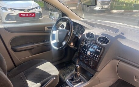 Ford Focus II рестайлинг, 2006 год, 420 000 рублей, 3 фотография