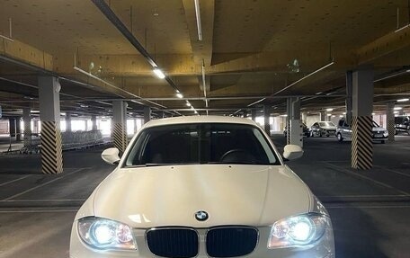 BMW 1 серия, 2011 год, 950 000 рублей, 7 фотография
