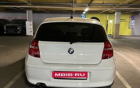 BMW 1 серия, 2011 год, 950 000 рублей, 5 фотография