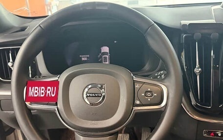 Volvo XC60 II, 2024 год, 4 229 770 рублей, 7 фотография
