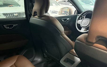 Volvo XC60 II, 2024 год, 4 229 770 рублей, 12 фотография