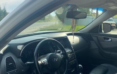 Infiniti FX II, 2012 год, 2 100 000 рублей, 7 фотография