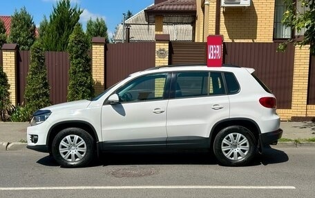 Volkswagen Tiguan I, 2011 год, 950 000 рублей, 6 фотография