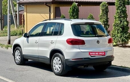 Volkswagen Tiguan I, 2011 год, 950 000 рублей, 5 фотография