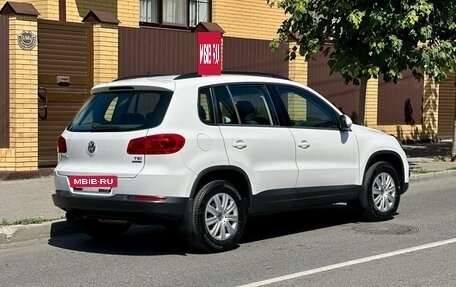 Volkswagen Tiguan I, 2011 год, 950 000 рублей, 3 фотография