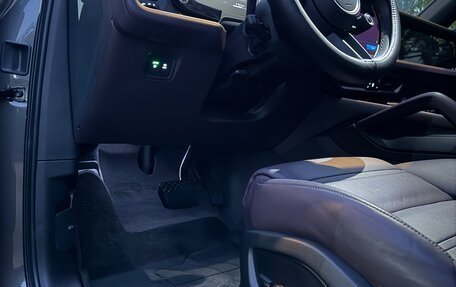 Porsche Cayenne III, 2024 год, 14 200 000 рублей, 16 фотография