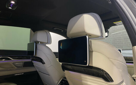 BMW 7 серия, 2016 год, 3 449 000 рублей, 25 фотография