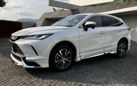 Toyota Harrier, 2025 год, 3 950 000 рублей, 5 фотография