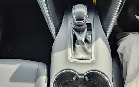 Toyota Harrier, 2025 год, 3 950 000 рублей, 14 фотография