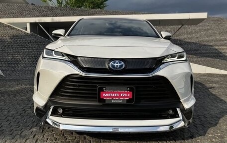 Toyota Harrier, 2025 год, 3 950 000 рублей, 2 фотография