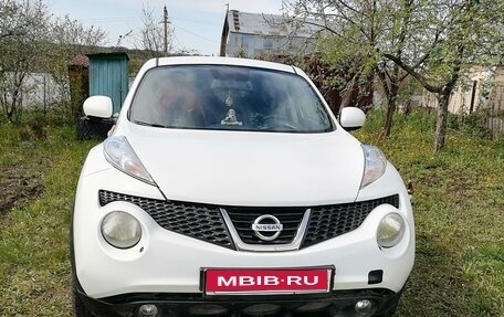 Nissan Juke II, 2012 год, 1 090 000 рублей, 1 фотография