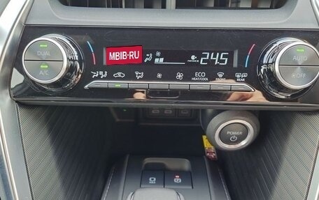 Toyota Harrier, 2025 год, 3 950 000 рублей, 18 фотография