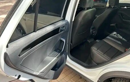 Volkswagen T-Roc I, 2022 год, 1 770 000 рублей, 12 фотография