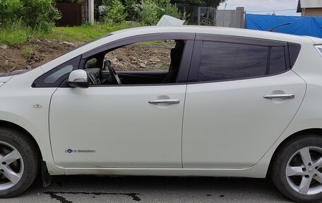 Nissan Leaf I, 2013 год, 1 100 000 рублей, 4 фотография