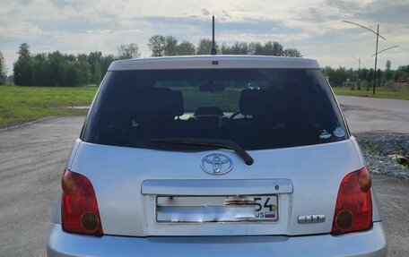 Toyota Ist II, 2005 год, 550 000 рублей, 4 фотография