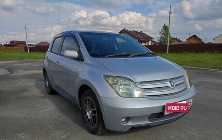 Toyota Ist II, 2005 год, 550 000 рублей, 2 фотография