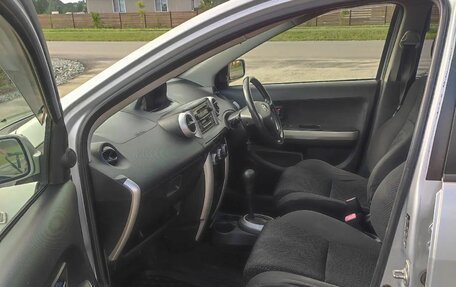 Toyota Ist II, 2005 год, 550 000 рублей, 10 фотография
