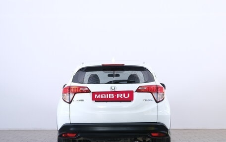 Honda Vezel, 2021 год, 1 899 000 рублей, 6 фотография