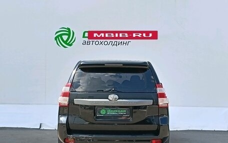 Toyota Land Cruiser Prado 150 рестайлинг 2, 2015 год, 2 800 000 рублей, 6 фотография