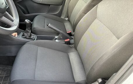 Skoda Rapid I, 2018 год, 990 000 рублей, 4 фотография