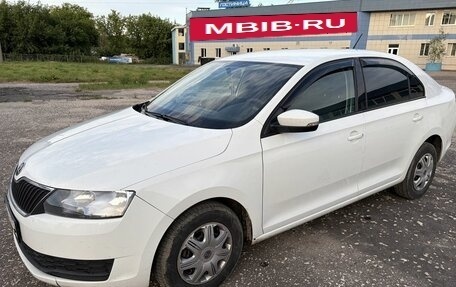 Skoda Rapid I, 2018 год, 990 000 рублей, 2 фотография
