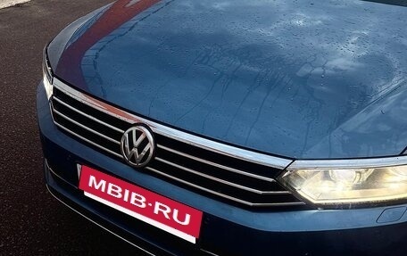 Volkswagen Passat B8 рестайлинг, 2018 год, 1 850 000 рублей, 2 фотография